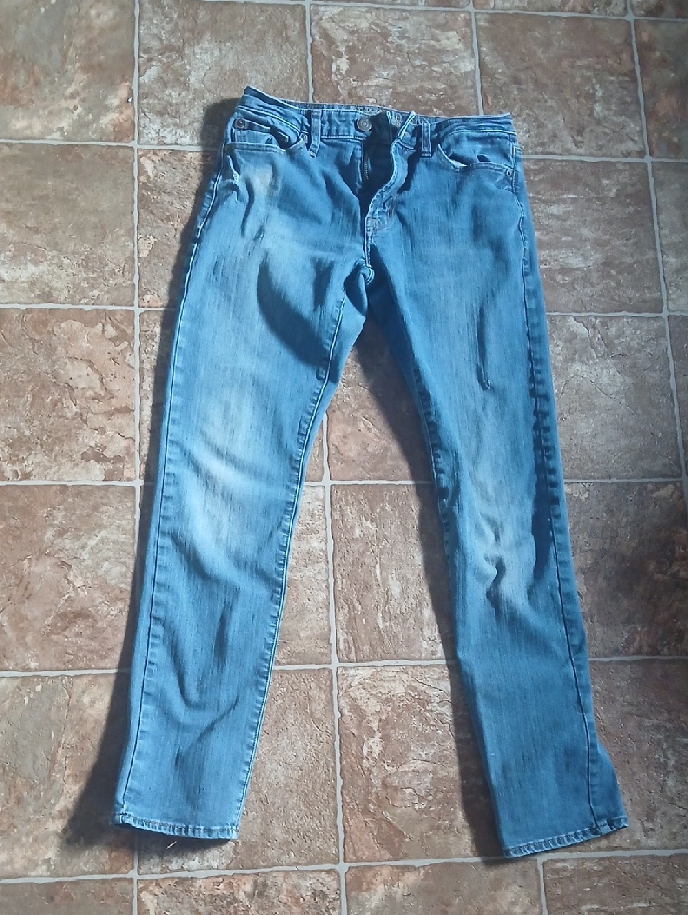 AEO 360 Extreme Flex Distressed Slim Light Blue  Jeans